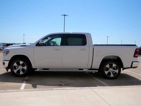 Used 2020 RAM 1500 Laramie AWD/4WD image 3