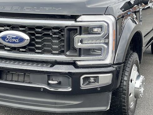 Used 2024 Ford F450 Limited w/ FX4 Off-Road Package image 10
