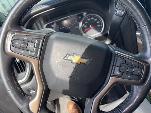 Used 2021 Chevrolet Silverado 1500 High Country w/ Technology Package AWD/4WD image 14