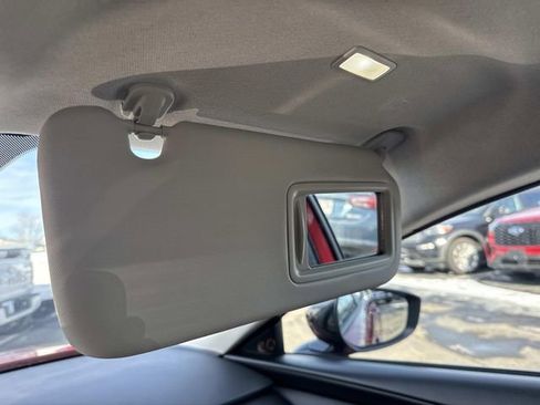 Used 2025 MAZDA MAZDA3 s image 32