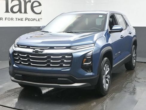 New 2026 Chevrolet Equinox LT w/ Convenience Package II FWD image 7