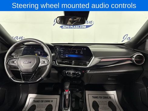 Used 2025 Chevrolet Trax RS w/ Driver Confidence Package image 18