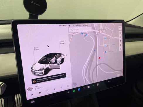 Used 2021 Tesla Model 3 Performance image 26