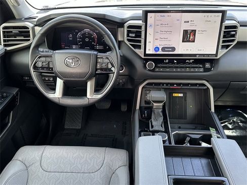 Used 2024 Toyota Tundra Limited image 10