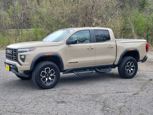 Used 2024 GMC Canyon AT4X AWD/4WD image 1