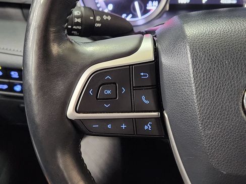 Used 2022 Toyota Highlander Platinum AWD/4WD image 49