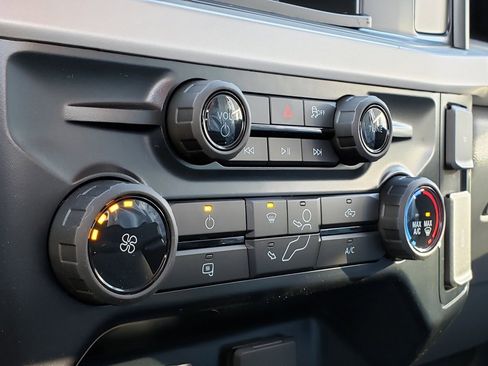 New 2025 Ford F250 XLT image 20