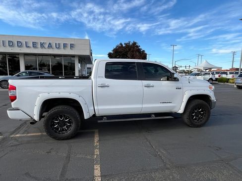 Used 2015 Toyota Tundra Limited w/ Limited Premium Package AWD/4WD image 8