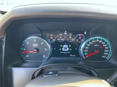 Used 2018 Chevrolet Tahoe Premier w/ Max Trailering Package AWD/4WD image 12