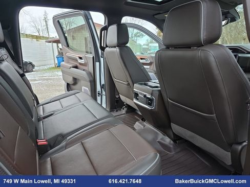 Used 2023 GMC Sierra 1500 Denali w/ Denali Reserve Package image 11