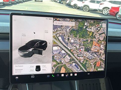 Used 2026 Tesla Model Y 2WD image 4