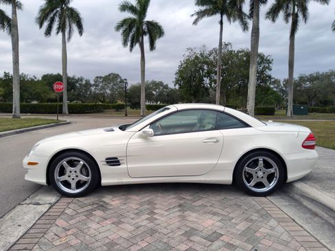 Used 2007 Mercedes-Benz SL 550 SL 550 Roadster 2D image 32
