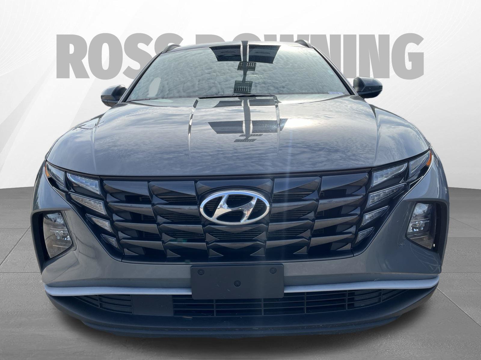 Used 2024 Hyundai Tucson SEL FWD image 2