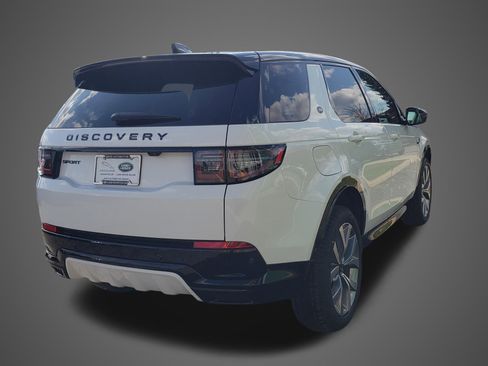New 2026 Land Rover Discovery Sport Landmark image 5