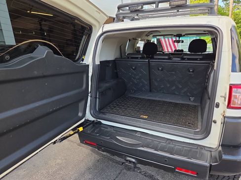 Used 2008 Toyota FJ Cruiser 4WD image 24