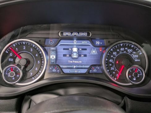 Used 2025 RAM 1500 Big Horn AWD/4WD image 17