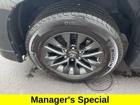 Used 2023 Lexus GX 460 Premium image 50