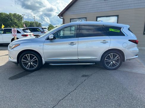 Used 2018 INFINITI QX60 Luxe w/ Deluxe Technology Package AWD/4WD image 8