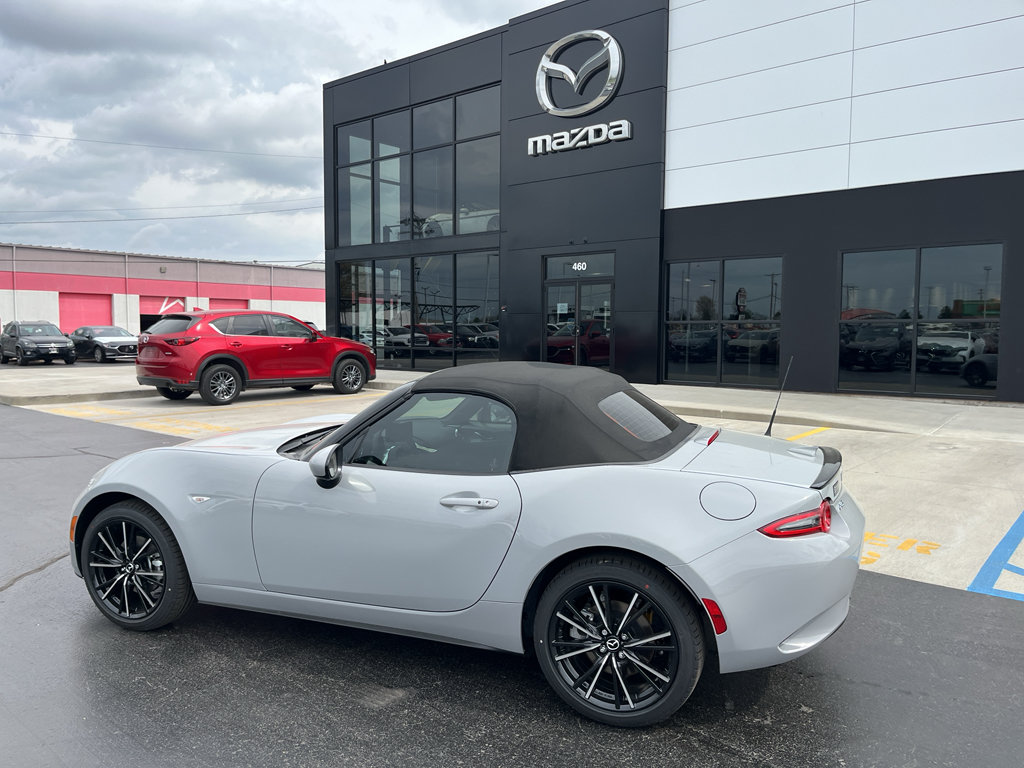 New 2026 MAZDA MX-5 Miata Grand Touring RWD image 3