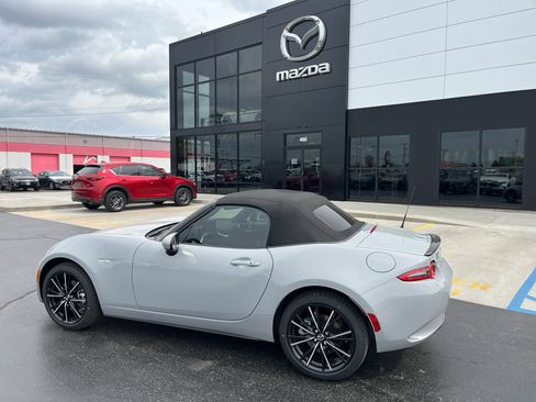 New 2026 MAZDA MX-5 Miata Grand Touring image 3