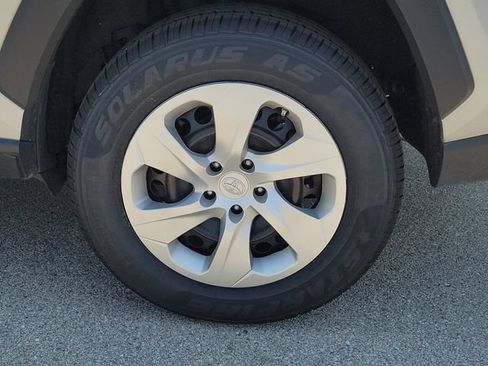 Used 2025 Toyota RAV4 LE FWD image 9