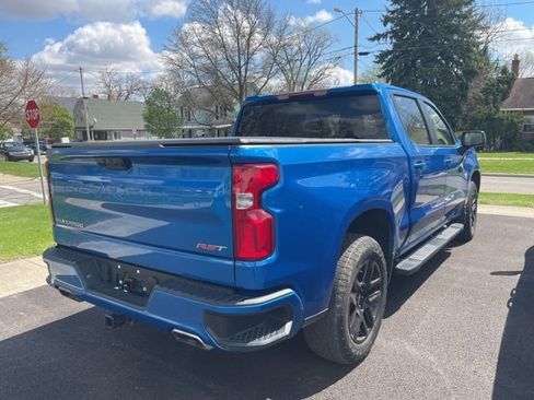 Used 2023 Chevrolet Silverado 1500 RST image 3