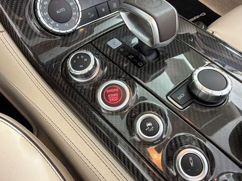 Used 2013 Mercedes-Benz SLS AMG GT Roadster image 16