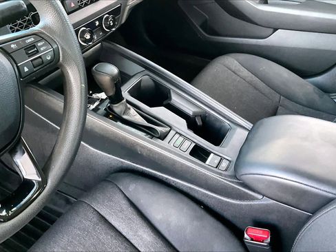 Used 2023 Honda Accord LX image 15