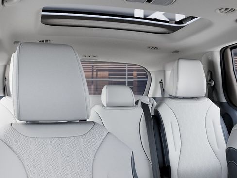 New 2026 Kia Carnival SX w/ SX Dark Edition Package FWD image 27