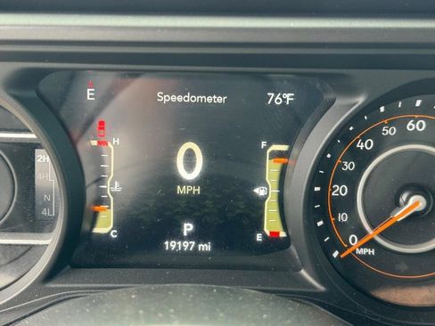 Used 2026 Jeep Gladiator Rubicon AWD/4WD image 20