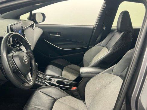 Certified 2022 Toyota Corolla XSE FWD image 11
