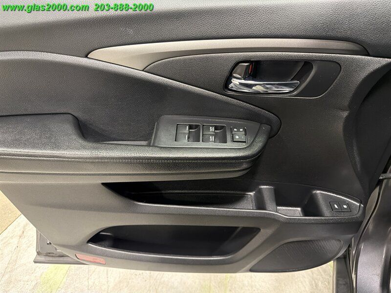 Used 2018 Honda Pilot EX-L image 28