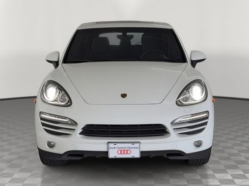 Used 2012 Porsche Cayenne AWD/4WD image 6