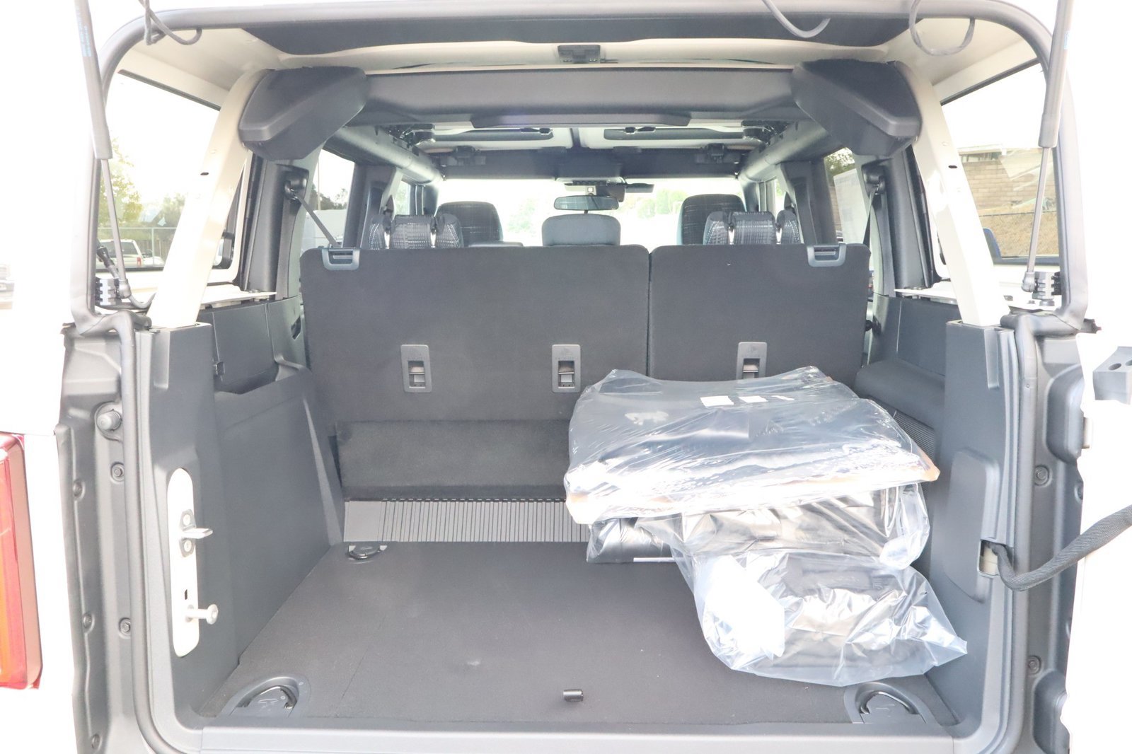 New 2026 Ford Bronco Heritage Edition AWD/4WD image 39