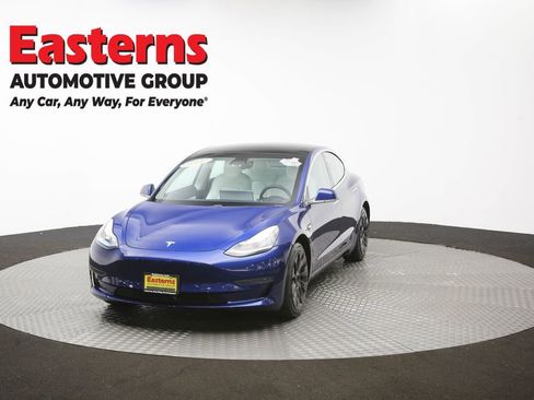Used 2020 Tesla Model 3 Standard Range Plus image 52