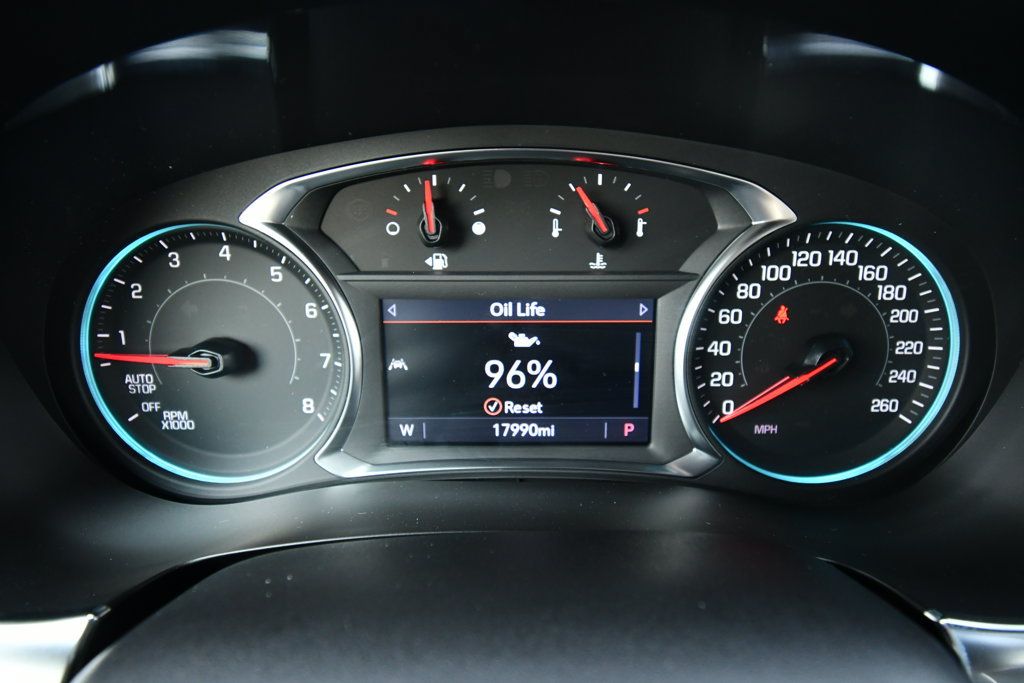 Used 2024 Chevrolet Traverse RS AWD/4WD image 25