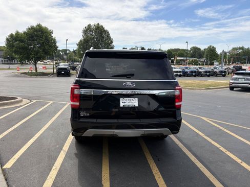 Certified 2021 Ford Expedition XLT AWD/4WD image 5