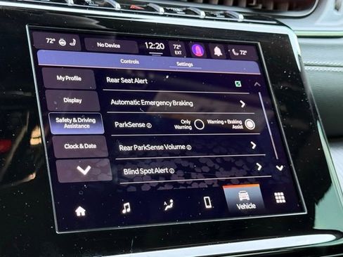 Used 2024 Jeep Grand Cherokee L Altitude image 26