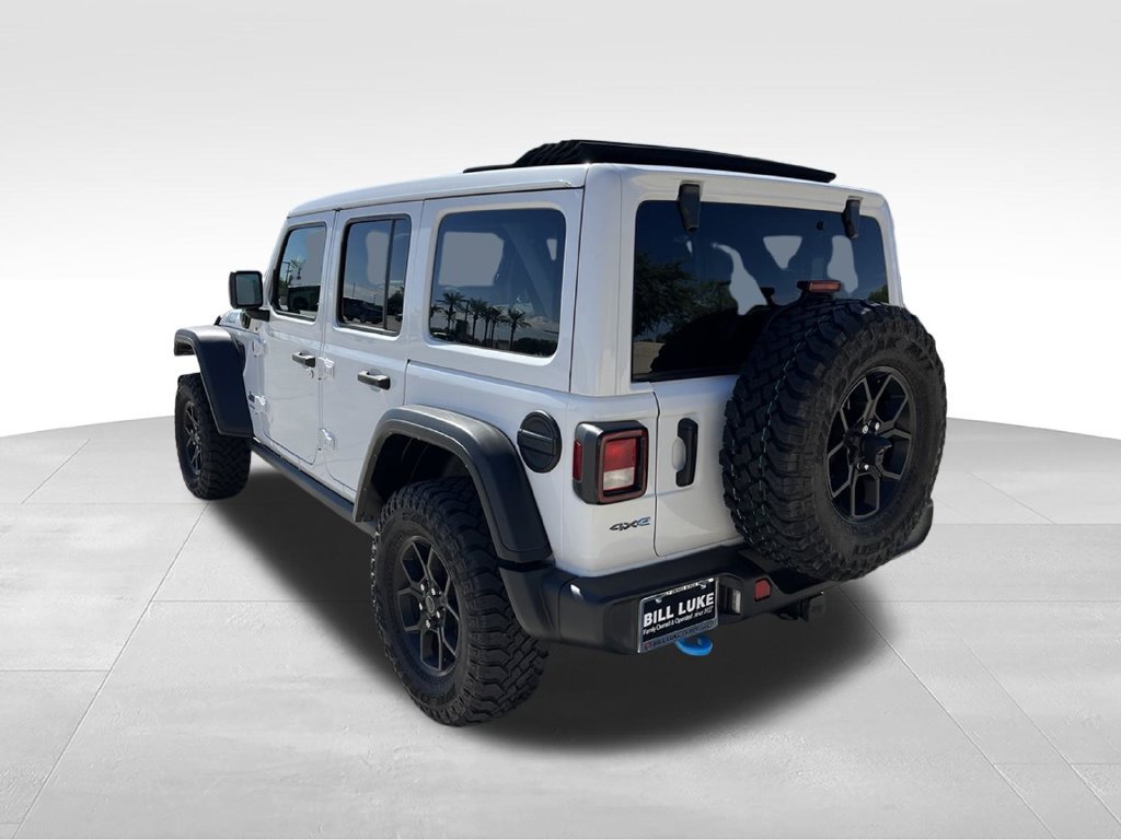 Used 2024 Jeep Wrangler Unlimited AWD/4WD image 8