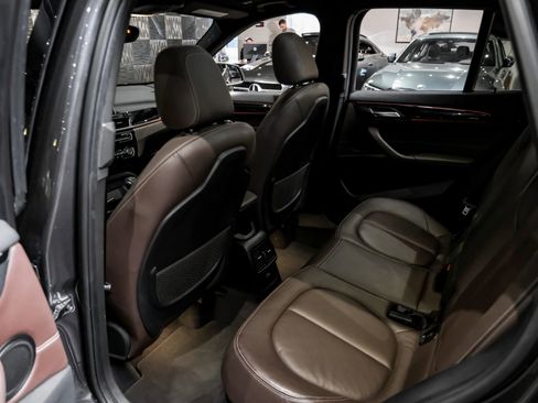 Used 2017 BMW X1 sDrive28i image 39