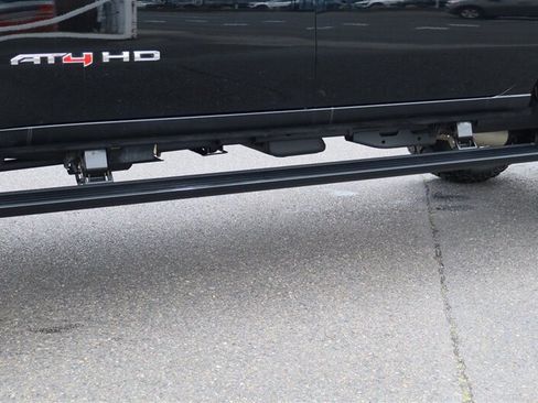 Used 2025 GMC Sierra 3500 AT4 w/ AT4 Premium Plus Package AWD/4WD image 16
