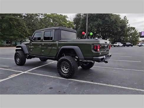 Used 2023 Jeep Gladiator Sport image 27