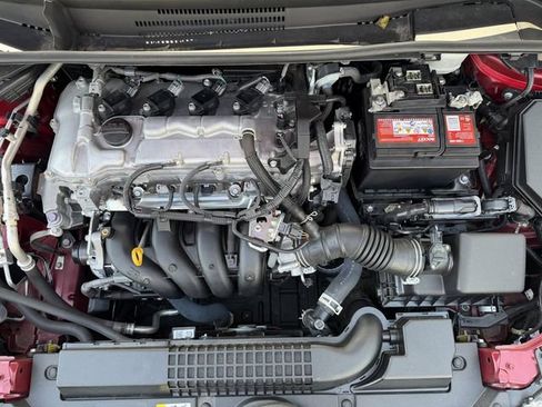 Used 2022 Toyota Corolla LE FWD image 33