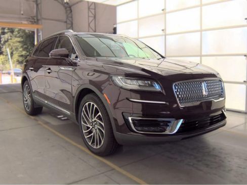Used 2020 Lincoln Nautilus Reserve AWD/4WD image 4