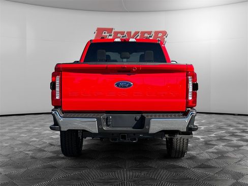 New 2026 Ford F250 Lariat w/ Chrome Package image 6