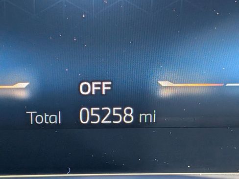 Used 2026 BMW X5 xDrive40i w/ Premium Package AWD/4WD image 2