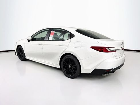New 2026 Toyota Camry SE FWD image 6