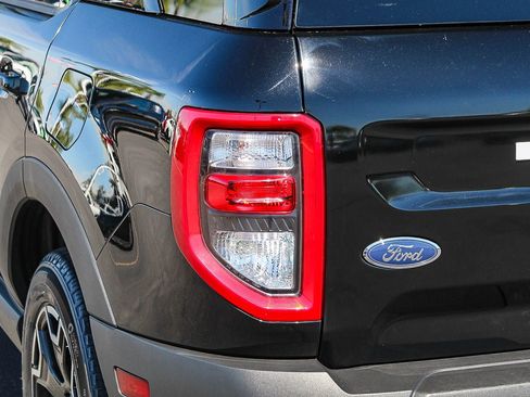 Certified 2025 Ford Bronco Sport Outer Banks w/ Outer Banks Tech Package+ image 9