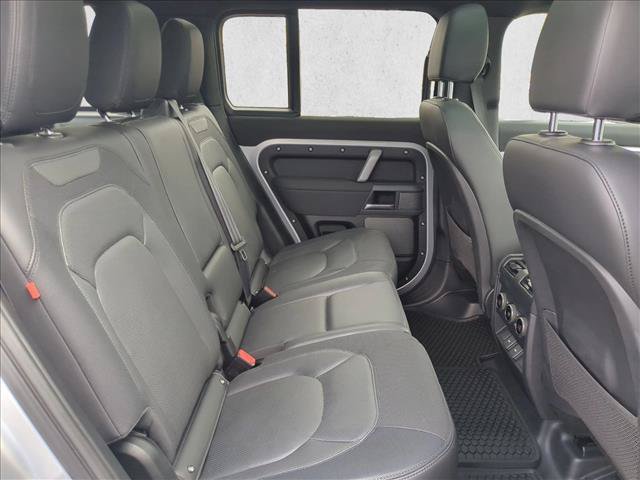 Used 2023 Land Rover Defender 110 X-Dynamic SE AWD/4WD image 24
