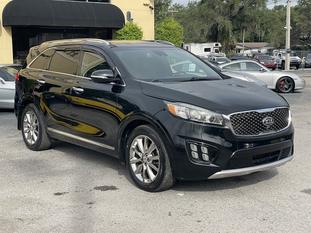 Used 2017 Kia Sorento SX FWD image 19
